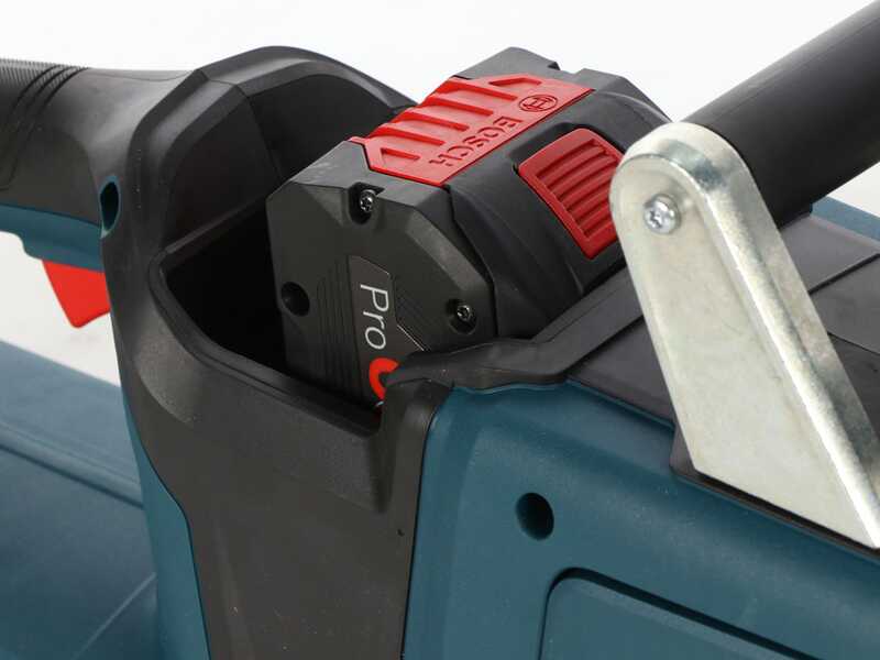 Bosch Professional BITURBO GKE 18V-40 - Elettrosega a batteria - 18V 8Ah - Lama da 40cm