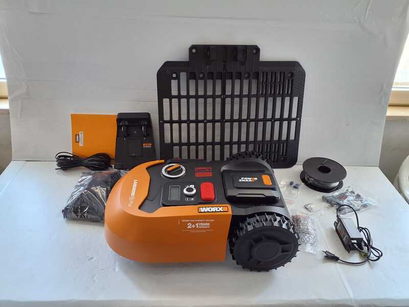 OUTLET - SENZA IMBALLO ORIGINALE - Worx Landroid WR165E - Robot rasaerba con perimetro - Batteria 20V e 2Ah - M500 2.0