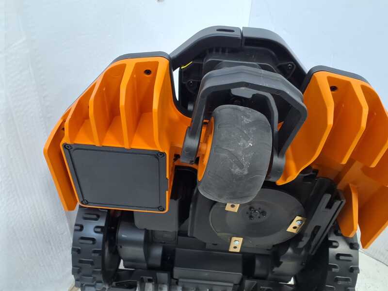 OUTLET - UTILIZZATO PER PROVA - Worx Landroid Vision S250 WR202E - Robot Tagliaerba - Senza impianto