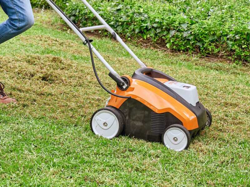 STIHL RLA 240 - Arieggiatore con batteria AK 30 S - 36V 5Ah