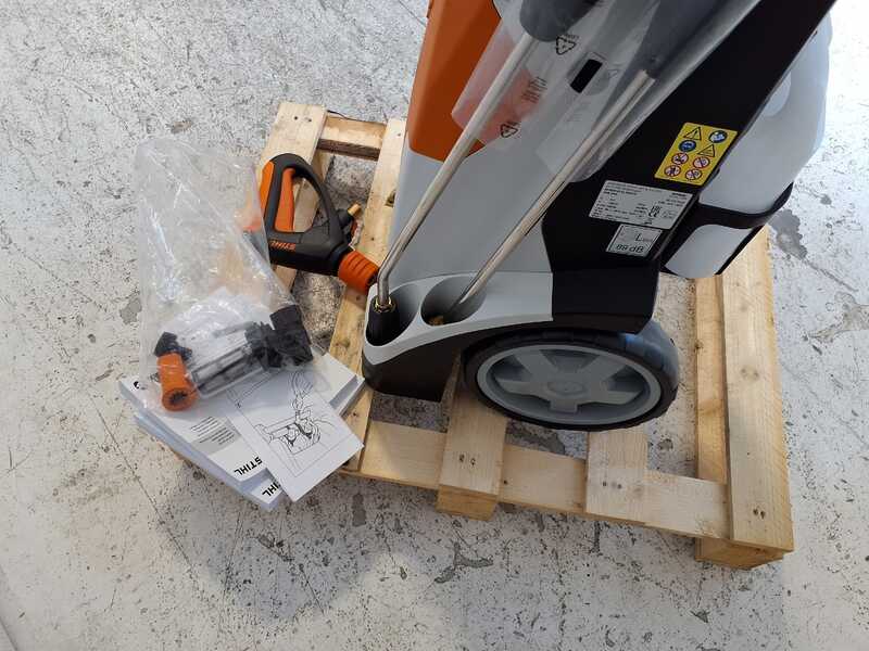 OUTLET - PICCOLI DIFETTI ESTETICI - STIHL RE 272 PLUS - Idropulitrice elettrica industriale ad acqua fredda - 200bar - 620l/h