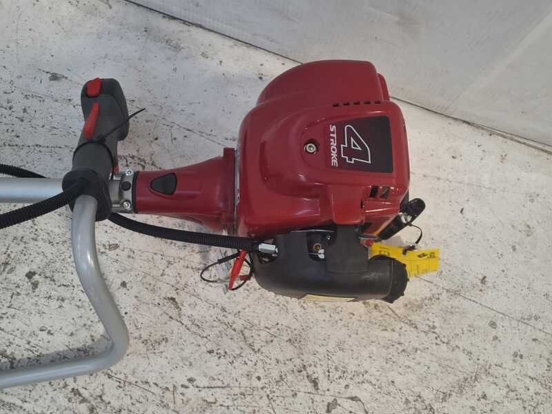 OUTLET - PICCOLI DIFETTI ESTETICI - Honda HO-35 PLUS - Decespugliatore a benzina 4 tempi - Asta Blue Bird