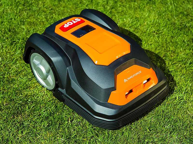 OUTLET - UTILIZZATO PER PROVA - Yard Force SA650B - Robot rasaerba