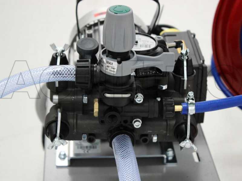Kit motopompa irrorazione con carrello - Pompa Comet MC 20/20 con motore elettrico