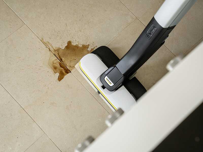 Karcher FC 4-4 - Lavapavimenti a batteria - 3 in 1: lava, asciuga e aspira