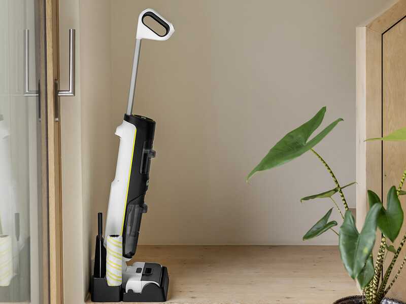 Karcher FCV 4 - Lavapavimenti a batteria - 3 in 1: lava, asciuga e aspira