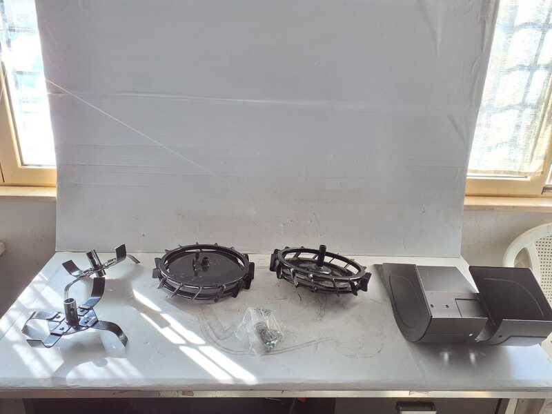 OUTLET - UTILIZZATO PER PROVA - Kit fresa cm 32 + coppia ruote ferro mm 350x50 per motocoltivatore