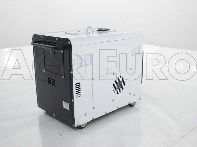 OUTLET - UTILIZZATA PER PROVA - Hyundai DHY8000SE3 - Generatore di corrente diesel silenziato carrellato con AVR 6.3 kW - Continua 6 kW Trifase