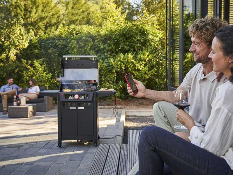 Char-Broil Evolve - Barbecue a gas - Con ripiani laterali pieghevoli