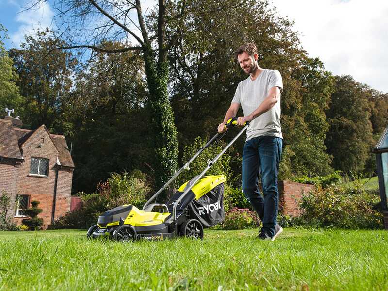 Ryobi RLM18X33B50LT23A - Kit Rasaerba + Tagliabordi a batteria - 18V 5Ah - Taglio 33cm + 23cm