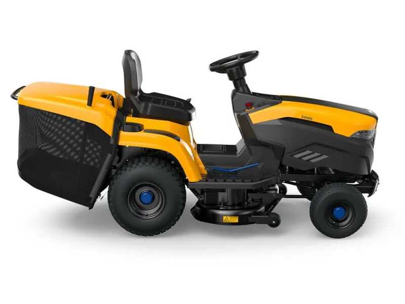 OUTLET - UTILIZZATO PER PROVA - Stiga Estate 384e - Trattorino tagliaerba a batteria - Cesto di raccolta - Potenza 48V/30Ah