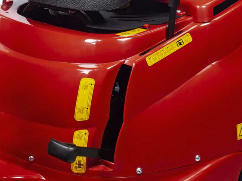 OUTLET - PICCOLI DIFETTI ESTETICI - Eurosystems ASSO 76 Mini rider - Rider trattorino rasaerba - Cambio Meccanico a marce - Larghezza di taglio 76 cm