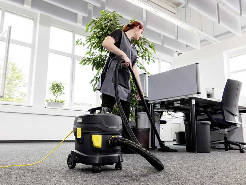Karcher Pro T 11/1 Classic HEPA Re!Plast - Aspirapolvere professionale ULTRA silenzioso - 850 W