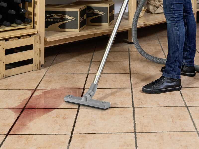 Karcher Pro NT 30/1 Ap Te L - Aspiratore solidi/liquidi - vano raccolta 30 lt - 1380W
