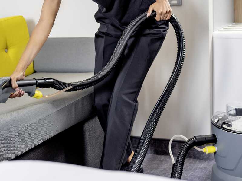Karcher Pro Puzzi 10/1 Edition - Lavasuperfici tessili - lavamoquette professionale - 1250W