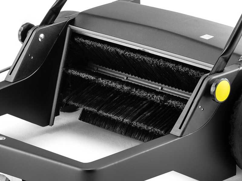 Karcher KM 70/15 C Classic - Spazzatrice manuale a spinta con cesto di raccolta