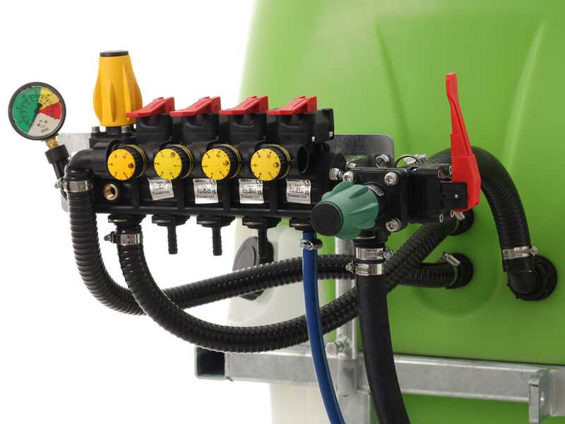 Seven Italy 600L - Gruppo botte per diserbo a trattore - Pompa Comet BP 75