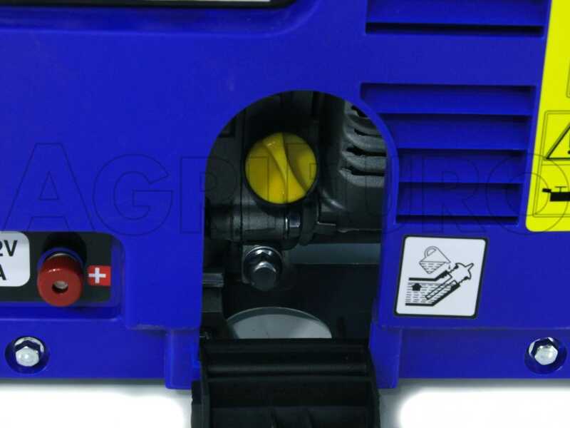 OUTLET - DIFETTI ESTETICI - Generatore di corrente 0,8 kW monofase a benzina Hyundai STG1000