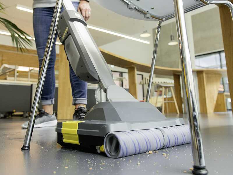 Karcher BR 30/1 C Bp Pack 18/30 - Lavapavimenti a batteria 3 in 1: lava, asciuga, aspira