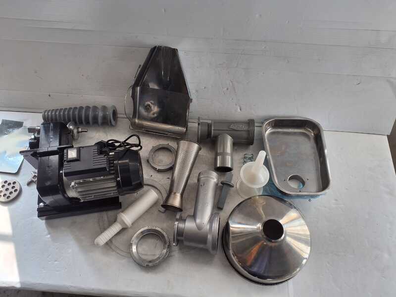 OUTLET - DIFETTI ESTETICI - Palumbo Pavi L522 - Tritacarne - Passapomodoro - Corpo in alluminio