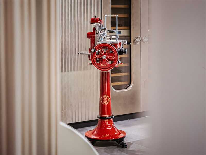 Berkel B2 Rossa - Affettatrice a volano - Lama in acciaio cromato da 265 mm