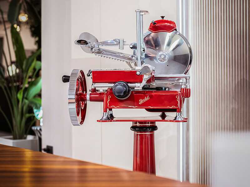 Berkel B2 Rossa - Affettatrice a volano - Lama in acciaio cromato da 265 mm
