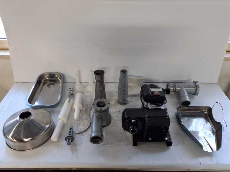 OUTLET - PICCOLI DIFETTI ESTETICI - Palumbo Pavi L512 - Tritacarne - Passapomodoro - Corpo in alluminio