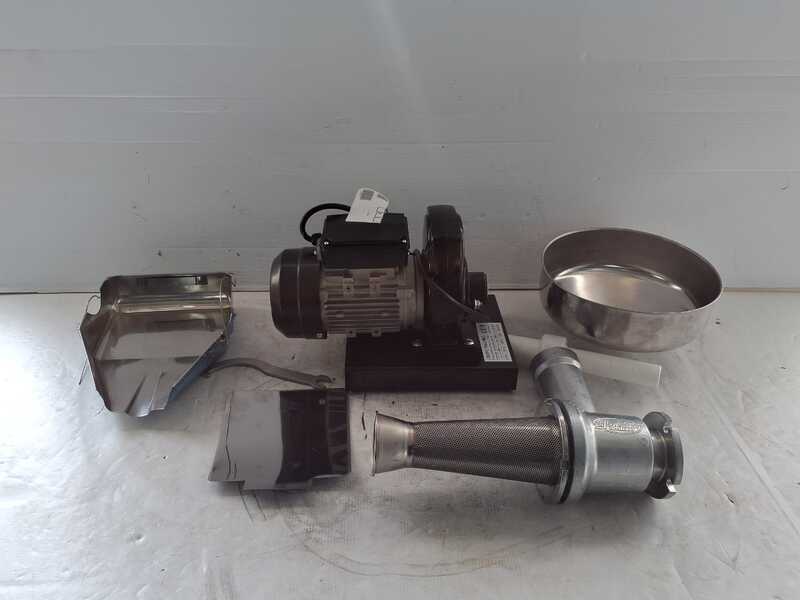 OUTLET - DIFETTI ESTETICI - Palumbo Pavi SM 3 INOX - Passapomodoro elettrico - Motore elettrico 375W - 220V