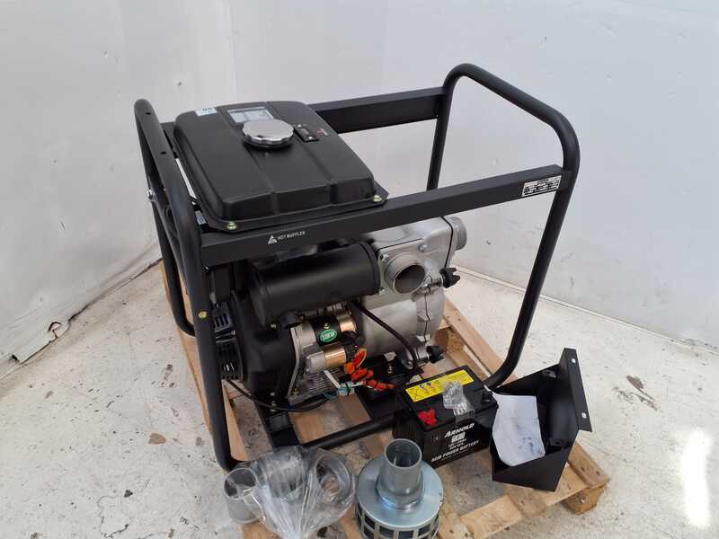 OUTLET - PICCOLI DIFETTI ESTETICI - BlackStone BD-ST 8000ES - Motopompa diesel per acque nere sporche - Raccordi 80 mm