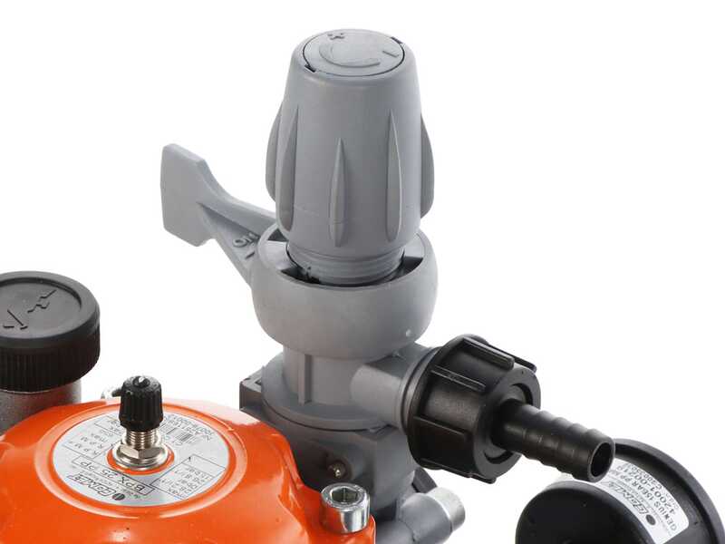 Comet MTP BPX25 PP - Motopompa per irrorazione - motore Loncin G200F - versione per acidi e prodotti chimici