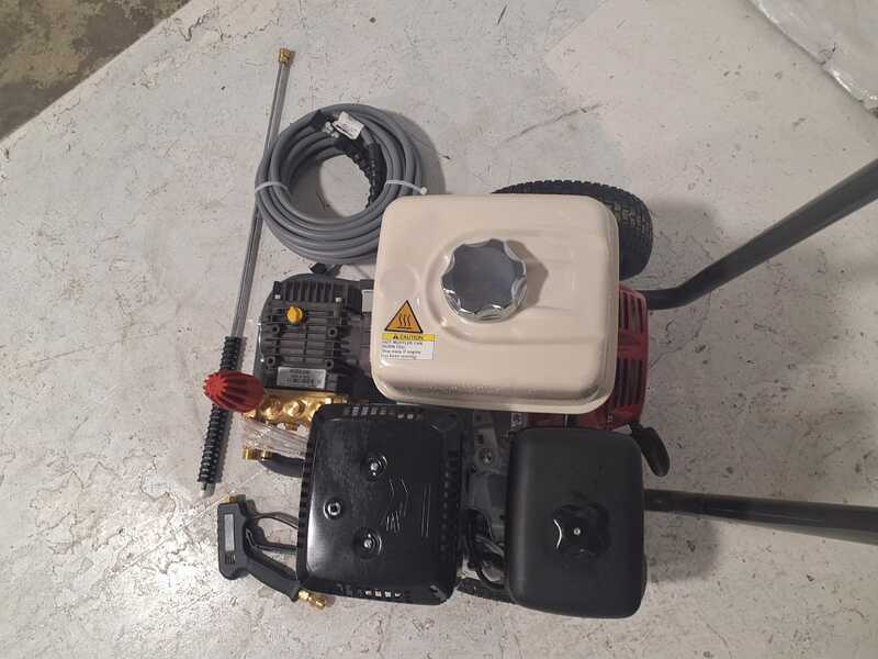 OUTLET - PICCOLI DIFETTI ESTETICI - Idropulitrice industriale a scoppio ZWDK 15/290 - 290 bar - 900 l/h - Con pompa Comet ZWD-K - motore Honda GX 390