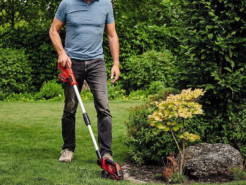 Einhell GE-CG 18/100 Li T - Forbice tagliaerba a batteria con asta - 18V 4Ah