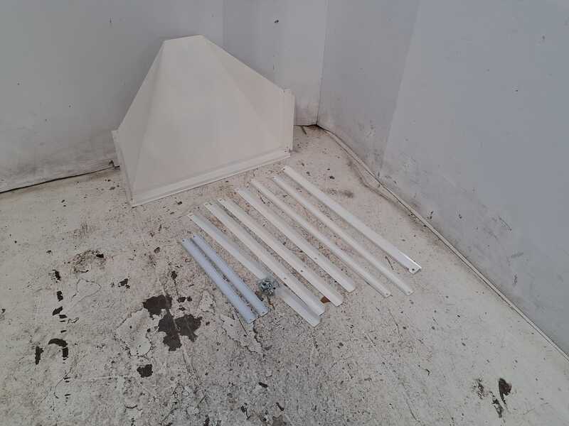 OUTLET - PICCOLI DIFETTI ESTETICI - Cavalletto in acciaio smaltato per pigiadiraspatrice a barella