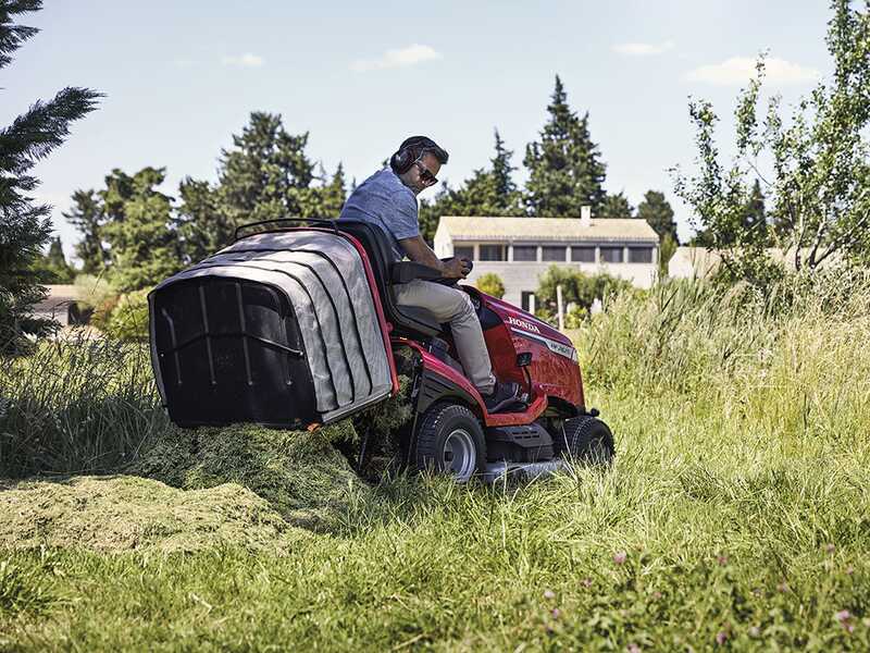 Honda HF 2417 HTE - Trattorino tagliaerba - Cambio idrostatico - Motore Honda GCV530 - Cesto di raccolta con svuotamento elettrico e mulching