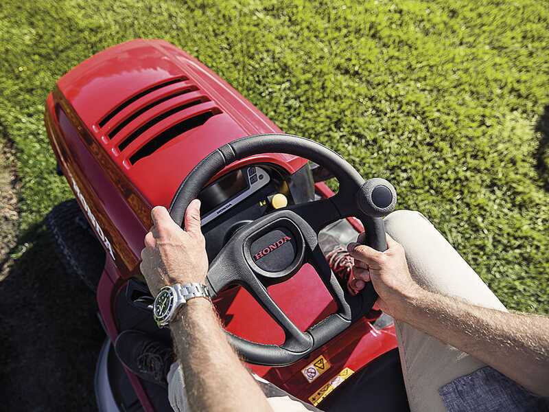 Honda HF 2625 HTE - Trattorino tagliaerba - Cambio idrostatico - Motore Honda GXV690 - Cesto di raccolta con svuotamento elettrico e mulching