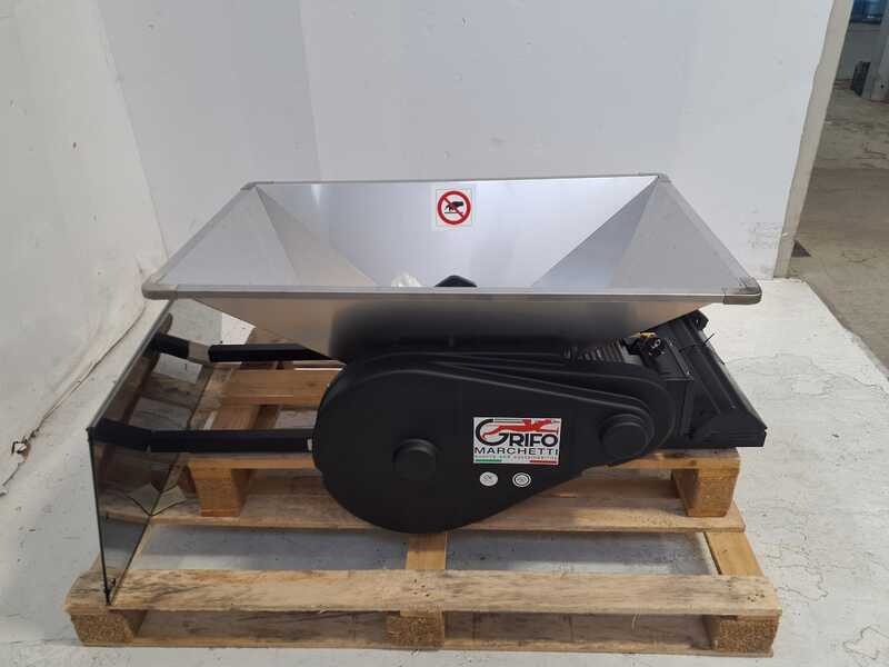 OUTLET - PICCOLI DIFETTI ESTETICI - Grifo PIGMO INOX - Pigiafrutta a barella elettrica - Con protezioni incluse