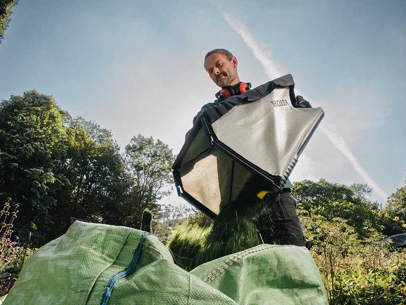 Honda HRD 536 HX - Tagliaerba a scoppio trazionato - Honda GXV 160 - Taglio 53 cm