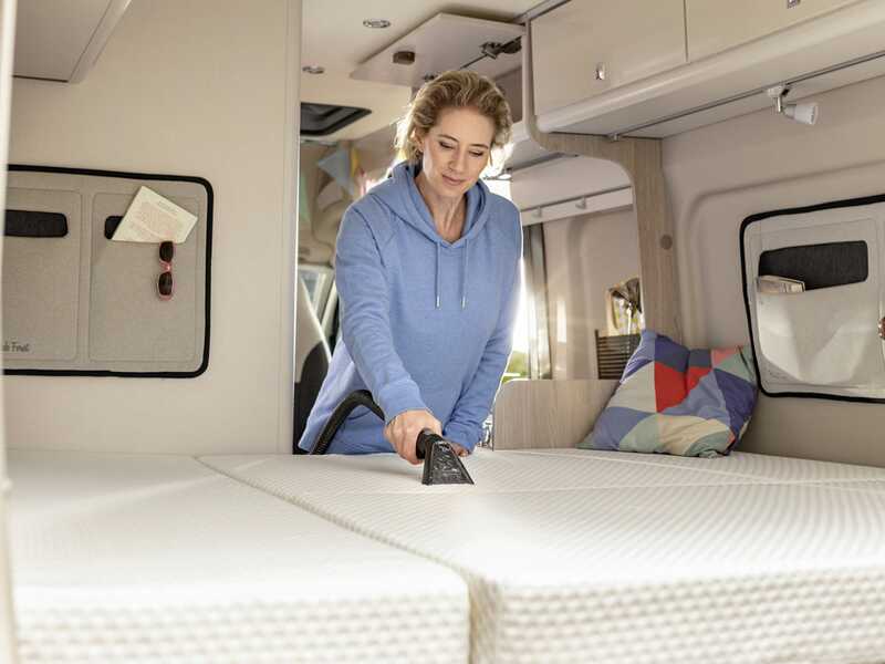 Karcher SE 3-18 Compact - Lavamoquette - Aspiraliquidi - 18V 5Ah