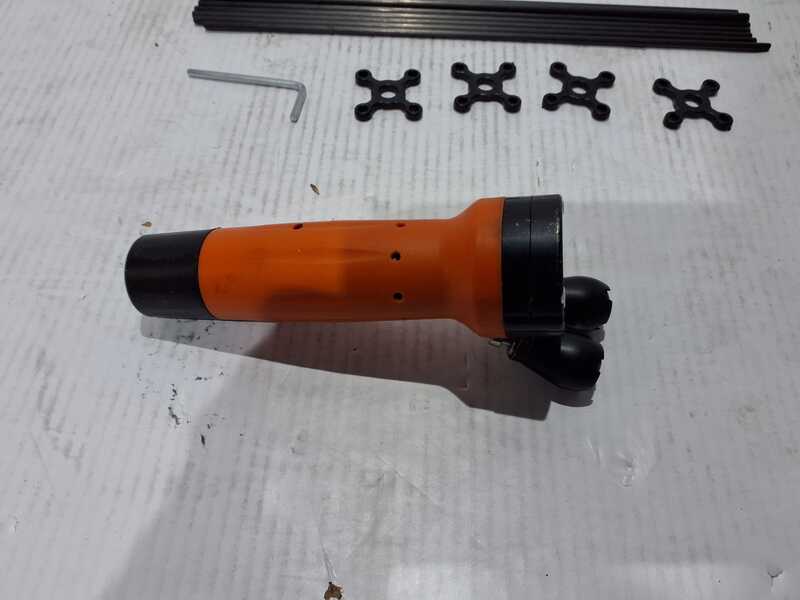 OUTLET - DIFETTI ESTETICI - Jolly V34 - Abbacchiatore con batterie a litio - 170 / 301cm