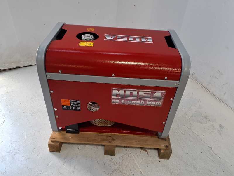 OUTLET - UTILIZZATO PER PROVA - MOSA GE S-5000 BBM AVR EAS - Generatore di corrente a benzina con scheda AVR e avv. elettrico 4.5 kW - Continua 3.6 kW Monofase - Motore B&amp;S XR1450