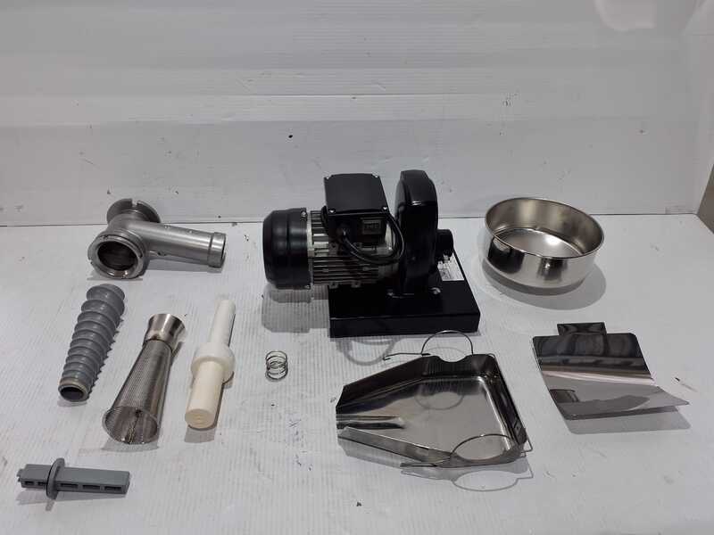 OUTLET - UTILIZZATO PER PROVA - Palumbo Pavi SM 3 INOX - Passapomodoro elettrico - Motore elettrico 375W - 220V