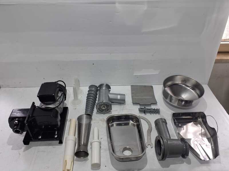 OUTLET - UTILIZZATO PER PROVA - Palumbo Pavi L512 - Tritacarne - Passapomodoro - Corpo in alluminio