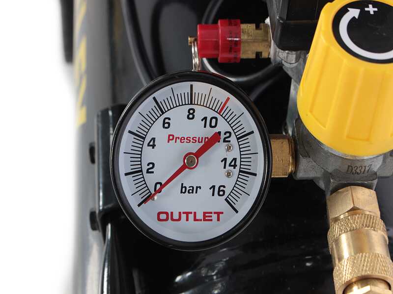 OUTLET - PICCOLI DIFETTI ESTETICI - Stanley Fatmax DV2 400/10/50 - Compressore aria elettrico monofase - Motore 3 HP - 50 lt