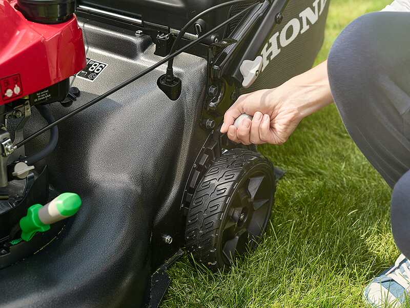 Honda HRN 536 VK - Tagliaerba a scoppio semovente - Honda GCVx 170 - Taglio 53 cm