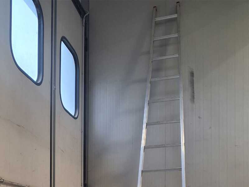 OUTLET - DIFETTI ESTETICI - Scala agricola conica professionale in alluminio S110L16 4,50 mt, 16 gradini