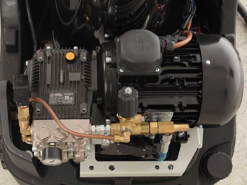 OUTLET - PICCOLI DIFETTI ESTETICI - Idromatic Kon 200.15 - idropulitrice ad acqua calda industriale - trifase - 200 bar - 900 lt/h