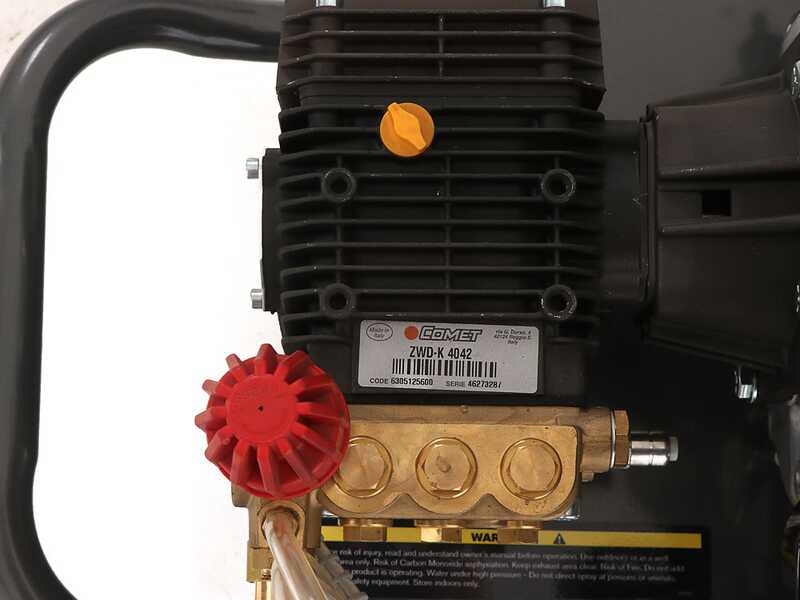 OUTLET - UTILIZZATO PER PROVA - Idropulitrice industriale a scoppio ZWDK 15/290 - 290 bar - 900 l/h - Con pompa Comet ZWD-K - motore Honda GX 390