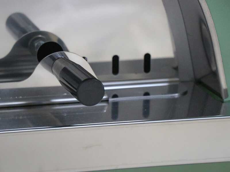 Clementi Gold - Forno a legna per pizza da esterno con carrello - Camera di cottura 80 x 60 - 4 pizze - Verde