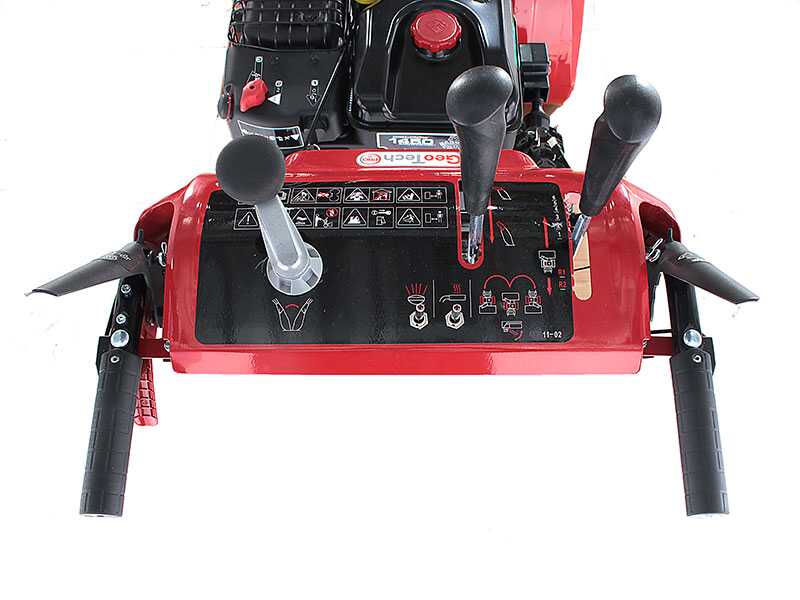 OUTLET - PICCOLI DIFETTI ESTETICI - GeoTech-Pro STP1176 WEBS - Spazzaneve a scoppio - B&amp;S 1450 Snow