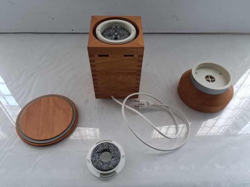 OUTLET - DA ESPOSIZIONE - Komo Fidibus Classic - Mulino per farina in faggio massiccio - 360W